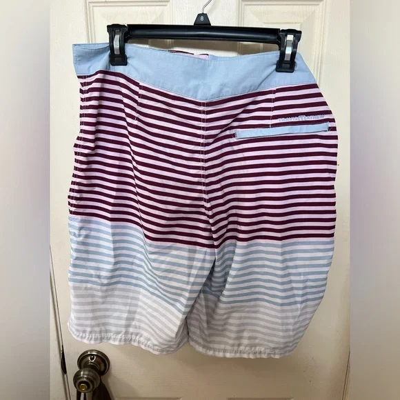 Travis Mathew men’s swim shorts - Picture 4 of 4